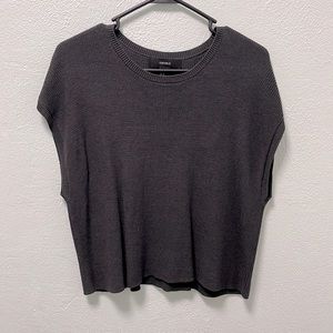 Forever 21 Gray Knitted Top